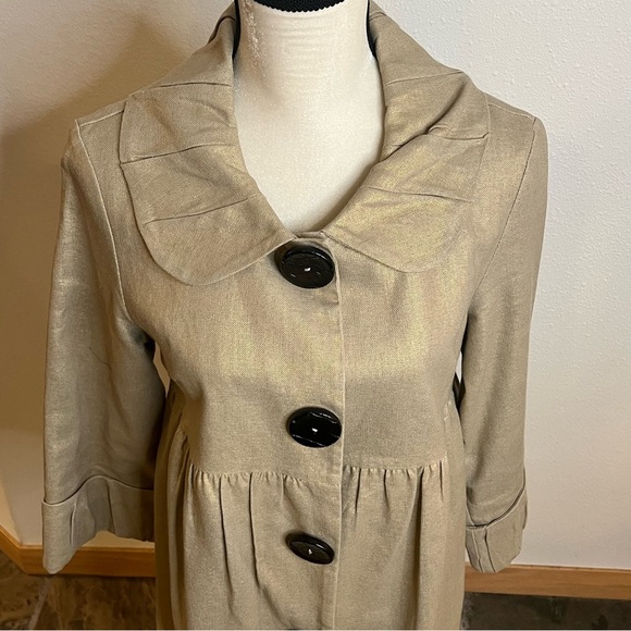 Kenzie Gold Metallic Light Weight Coat Big Buttons, Pleated Collar and Sleeves - Picture 1 of 11